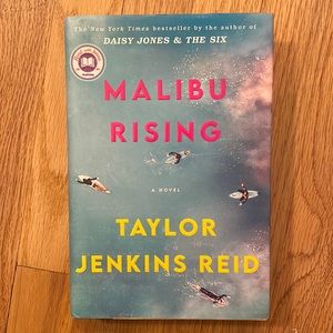 Malibu Rising by Taylor Jenkins Reid